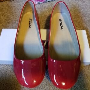 Soda red flats 7